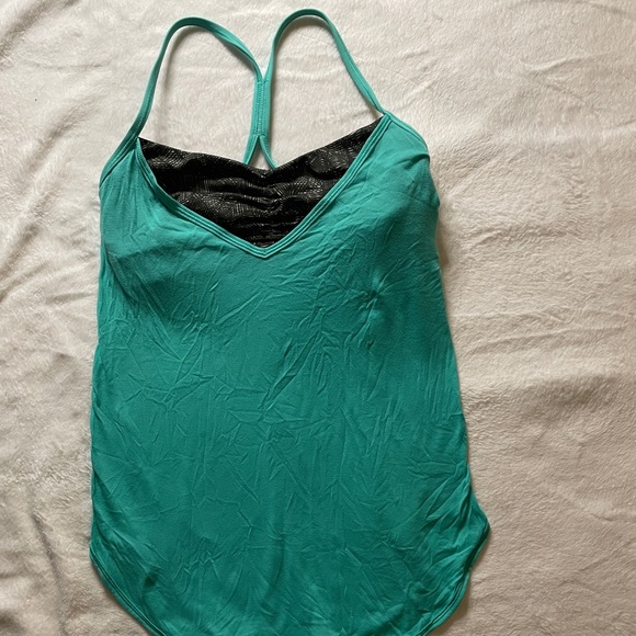 Lululemon built in bra top-teal size 4 - Picture 1 of 3